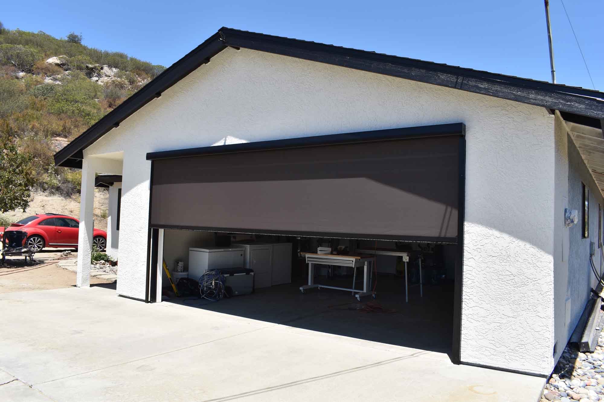 black_garage